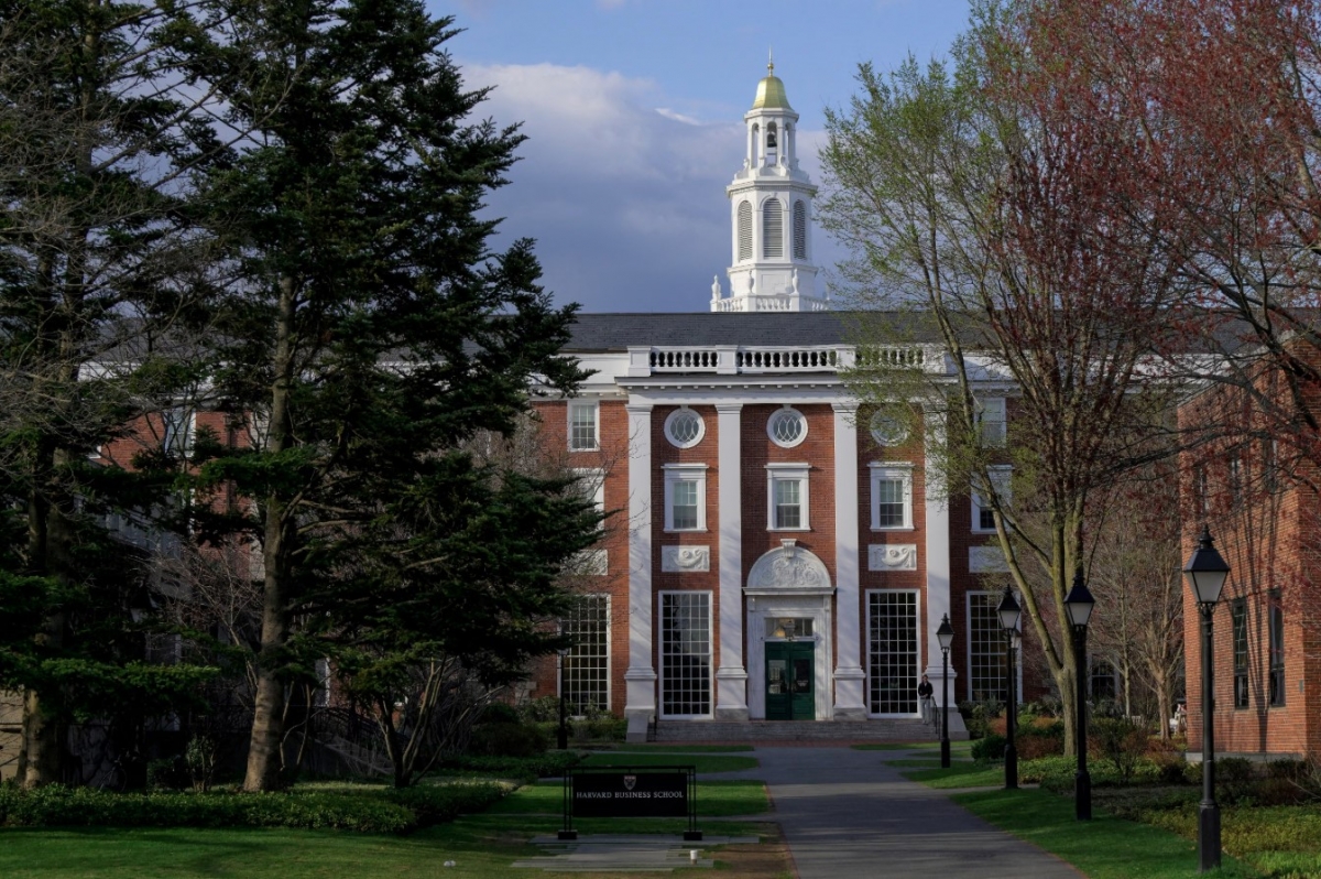 Mỹ sẽ hạn chế thị thực đối với sinh viên nước ngoài của Đại học Harvard
